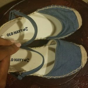 Old Navy toddler sandals